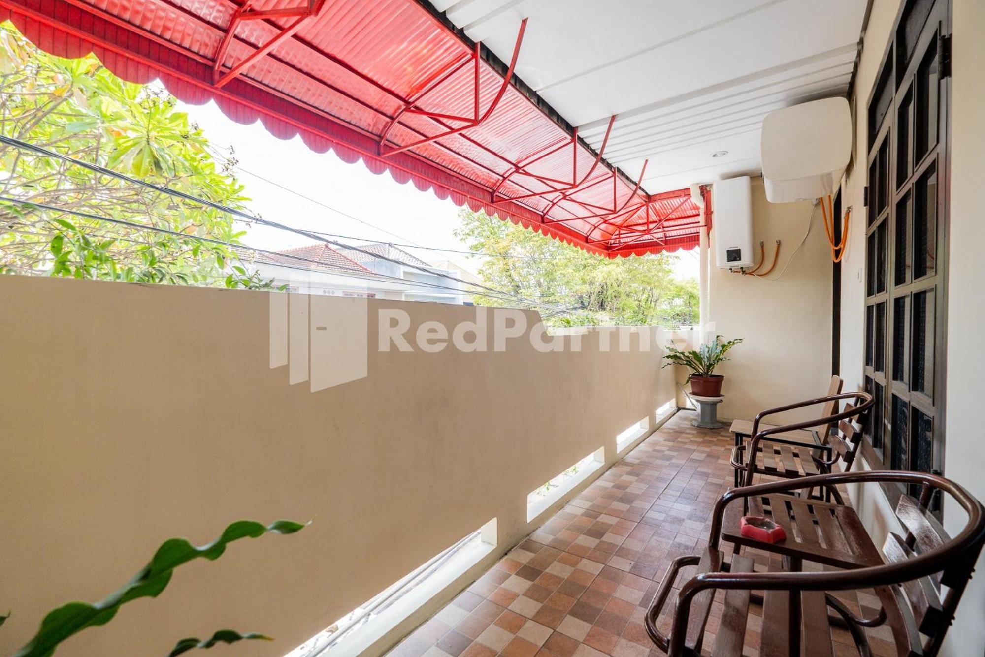 Swun Stay Inn At Sawahan Mitra Reddoorz Malang Exterior foto