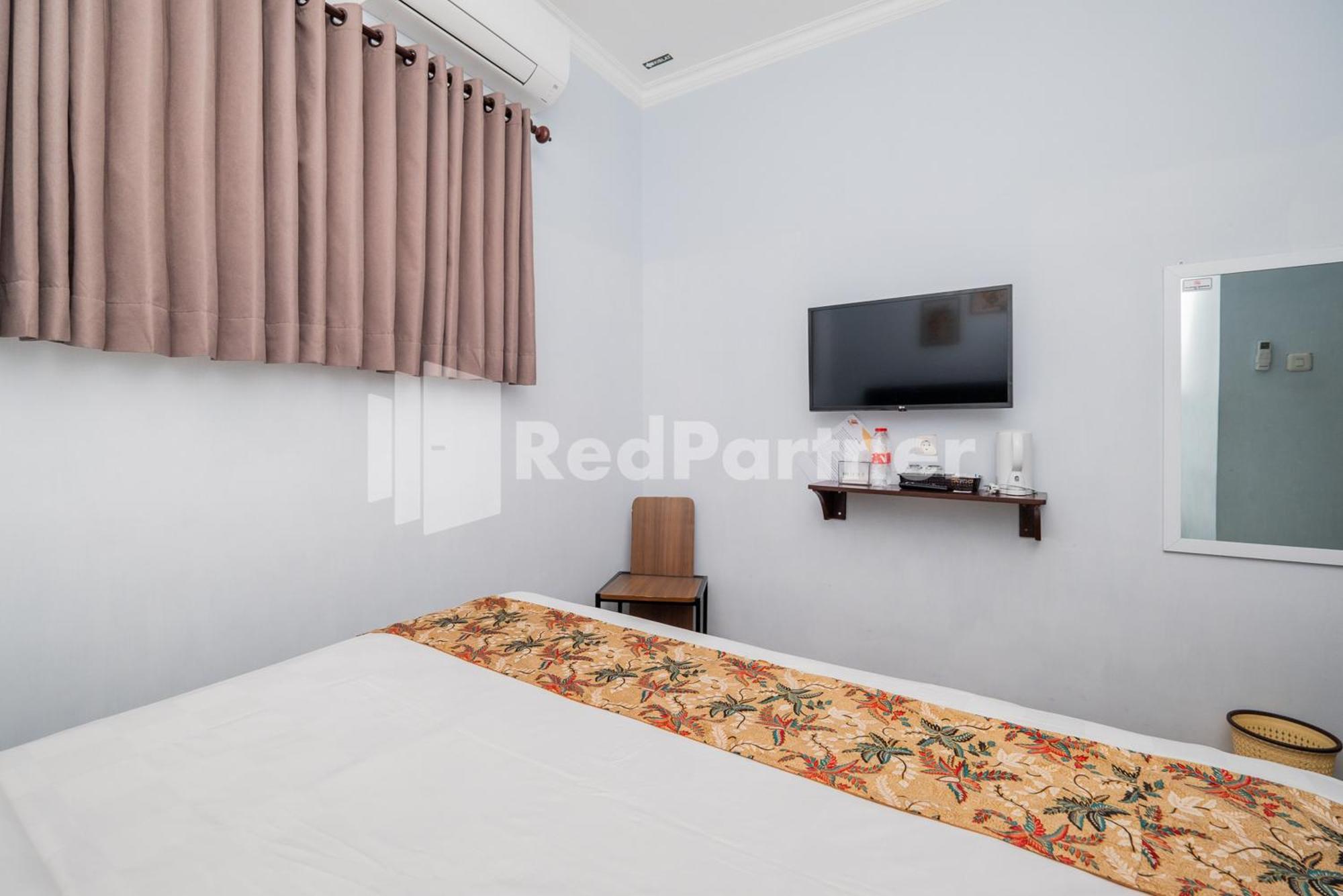 Swun Stay Inn At Sawahan Mitra Reddoorz Malang Exterior foto